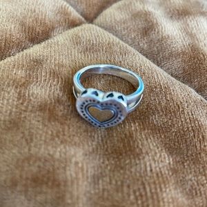 Ring sz 6.5